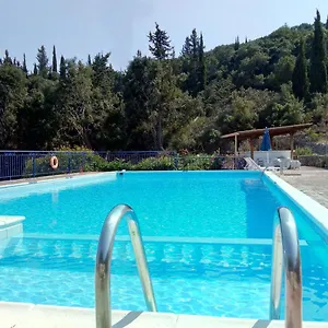  Appartement Kaminakia Apartments-adults Only -walk Into A Tranquil Oasis Where Peace & Quiet Are Woven Into Every Breath -nestled Within A Serene Evergreen Cypress Forest, Each Opens Wide To The Endless Sea And A Sunbathed Pool Awaits To Soothe Your Se